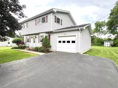 84 Park Ter, Horseheads, NY 14845