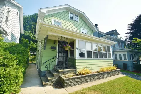 20 Clarington St, Irondequoit, NY 14609 photo 4