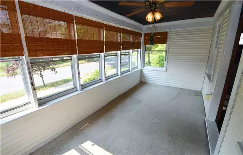20 Clarington St, Irondequoit, NY 14609 photo 6