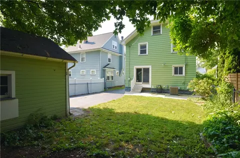 20 Clarington St, Irondequoit, NY 14609 photo 31