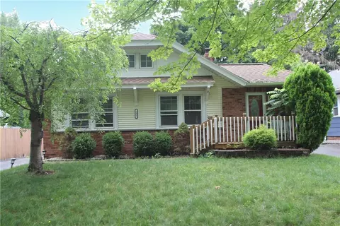 181 Wendhurst Dr, Greece, NY 14616
