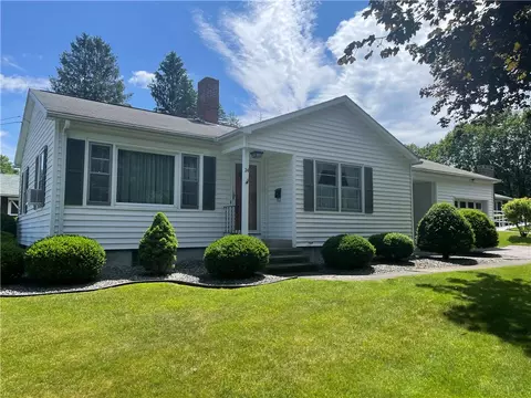 24 Sunset Ave, Sidney, NY 13838