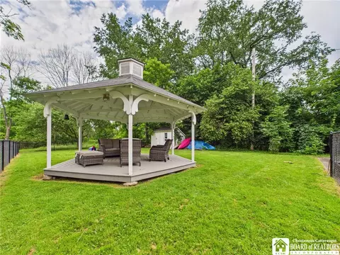 Exterior - 709 Main St, Olean, NY 14760 photo 2 of 7