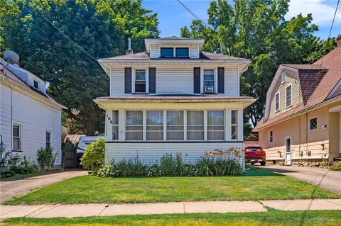 108 W Spruce St, East Rochester, NY 14445