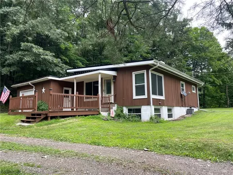 205 Latta Brook Rd, Horseheads, NY 14845