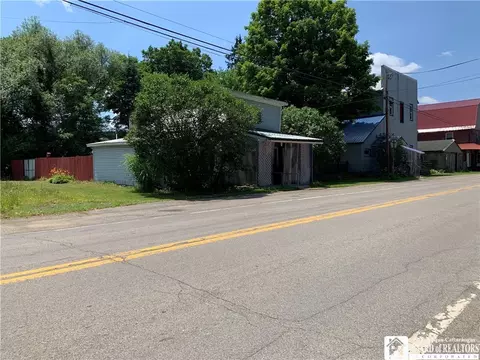749-753 W Main, Ellington, NY 14732