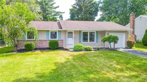 111 Yarkerdale Dr, Greece, NY 14615
