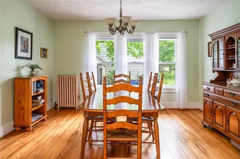 Dining - 7424 E Main St, Lima, NY 14485 photo 2 of 4