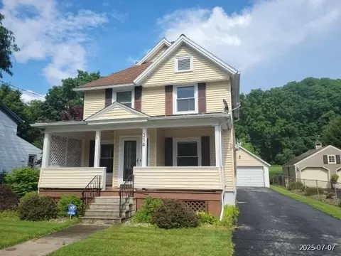 214 Hoffman St, Arcadia, NY 14513
