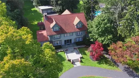 2695 East Ave, Brighton, NY 14610