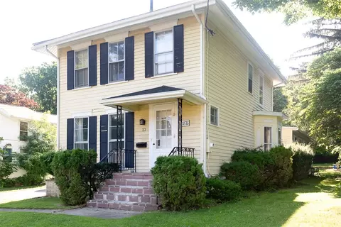 23 Elm St, Geneseo, NY 14454