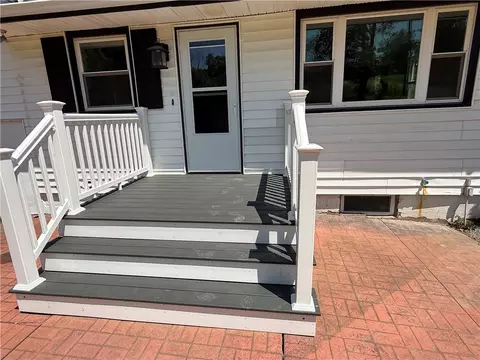 Exterior - 11948 River Rd, Corning, NY 14830 photo 3 of 4