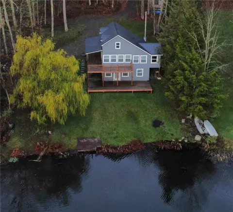 110 W Summit Rd, Edmeston, NY 13315