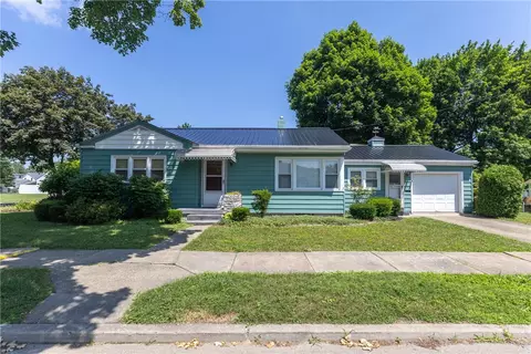 301 Cayuta St, Corning, NY 14830