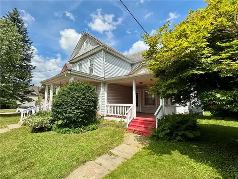 511 Pennsylvania Ave, Elmira, NY 14904
