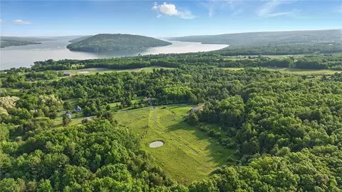 9308 Keuka Highlands Dr, Wayne, NY 14893