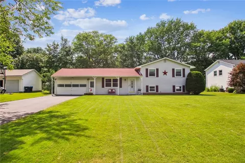 23 Evergreen Dr, Chili, NY 14624