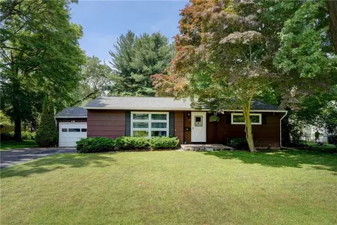 28 Berna Ln, Chili, NY 14624