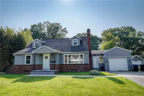 3245 Culver Rd, Irondequoit, NY 14622