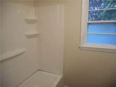 Bath - 3245 Culver Rd, Irondequoit, NY 14622 photo 3 of 3