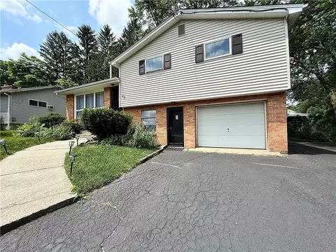23 Speer Dr, Corning, NY 14830