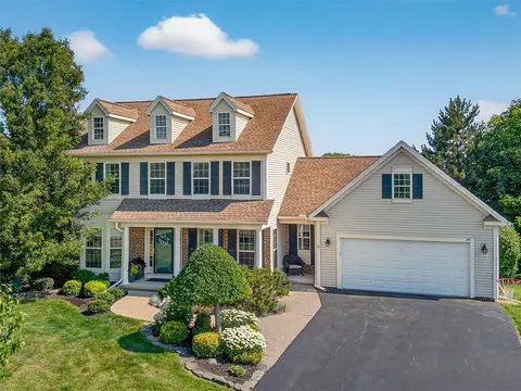 29 Marjorie Ln, Parma, NY 14468