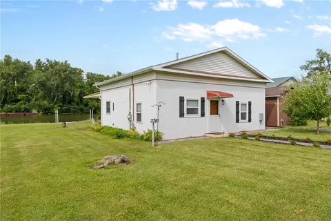 Exterior - 7745 State Route 31, Lyons, NY 14489 photo 1 of 11