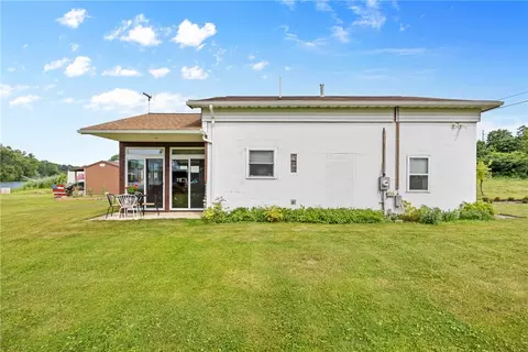 Exterior - 7745 State Route 31, Lyons, NY 14489 photo 7 of 11