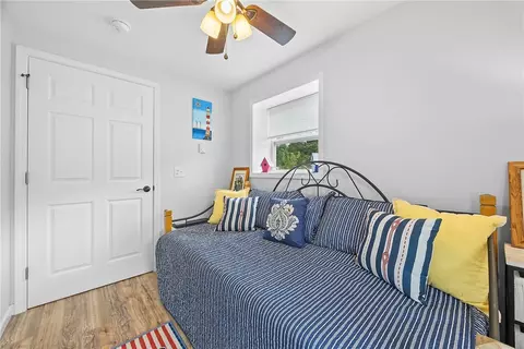 Bedroom - 7745 State Route 31, Lyons, NY 14489 photo 2 of 7