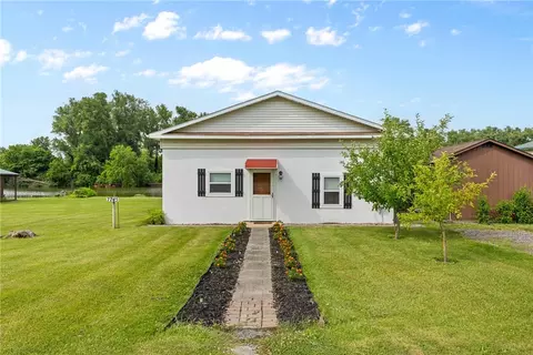 7745 State Route 31, Lyons, NY 14489