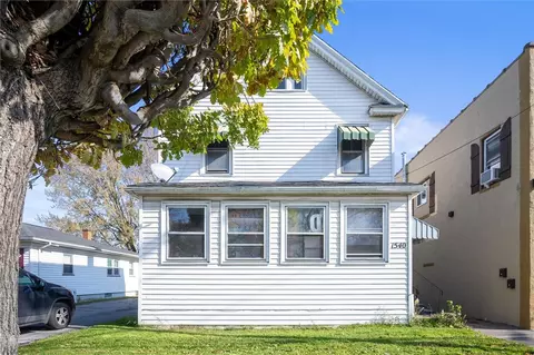 1540 N Goodman St, Rochester, NY 14609