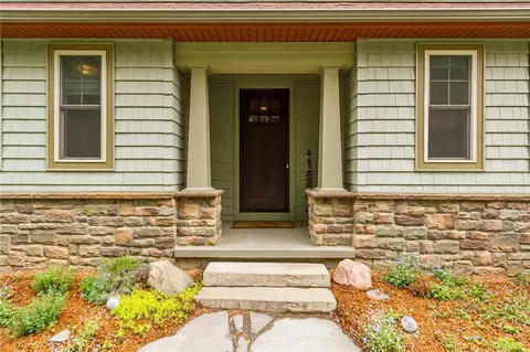 1537 Cranberry Pond, Victor, NY 14564
