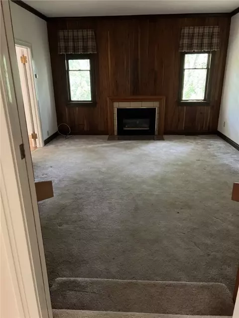 Living - 261 Upper Delevan Ave, Corning, NY 14830 photo 5 of 6