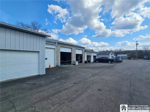 Exterior - 1618 Route 417 St, Olean, NY 14760 photo 5 of 12