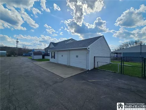 Exterior - 1618 Route 417 St, Olean, NY 14760 photo 4 of 12