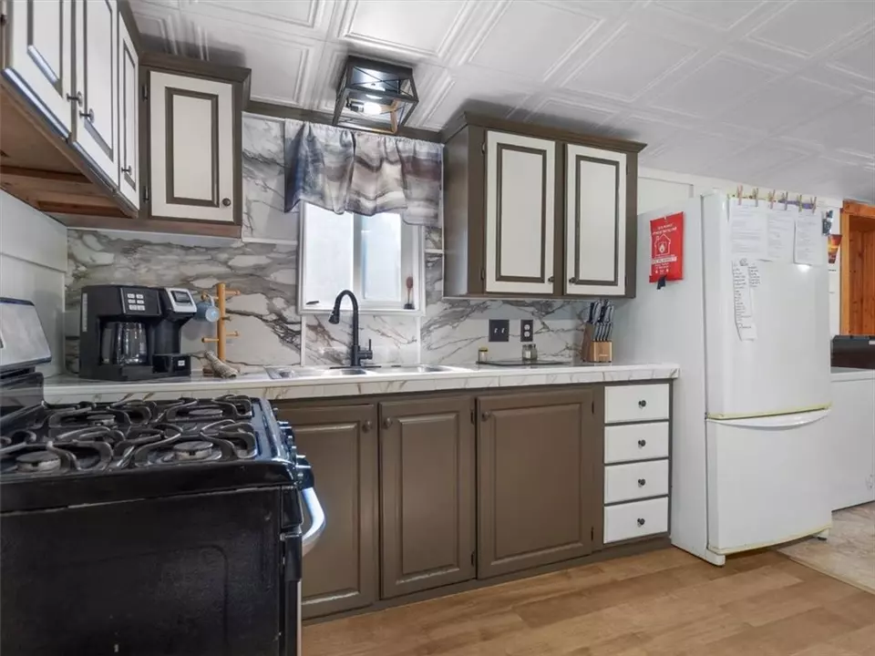 Kitchen - 10396 Linwood Rd N, Le Roy, NY 14482 photo 2 of 3