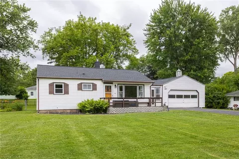 183 Castle Rd, Rochester, NY 14623