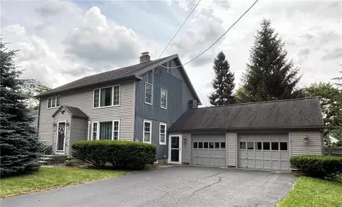 20-22 N Belmont Cir, Oneonta, NY 13820