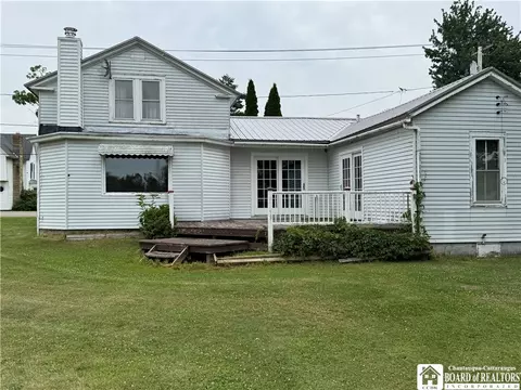 5469 E Lake Rd, Dewittville, NY 14728