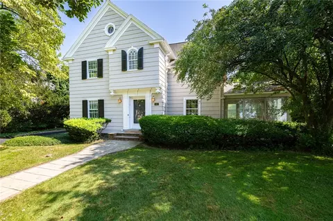441 Claybourne Rd, Rochester, NY 14618