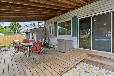 Exterior - 174 Frontenac Hts, Irondequoit, NY 14617 photo 3 of 7