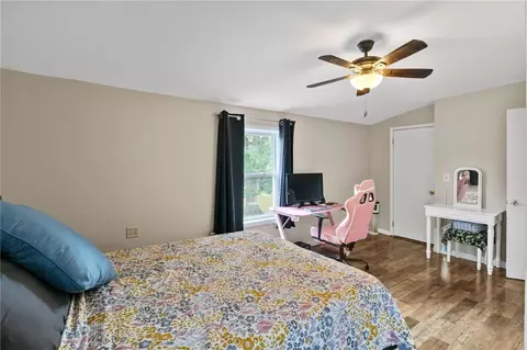 Bedroom - 174 Frontenac Hts, Irondequoit, NY 14617 photo 5 of 5