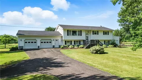 1292 Gassner Rd, Junius, NY 13165