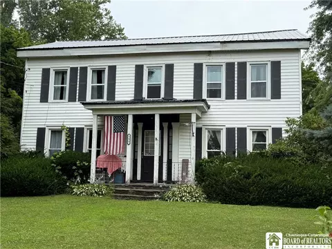 193 N Portage, Westfield, NY 14787