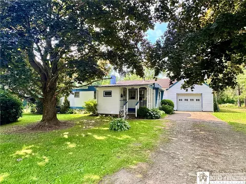 2959 Kimball Dr, Gerry, NY 14740