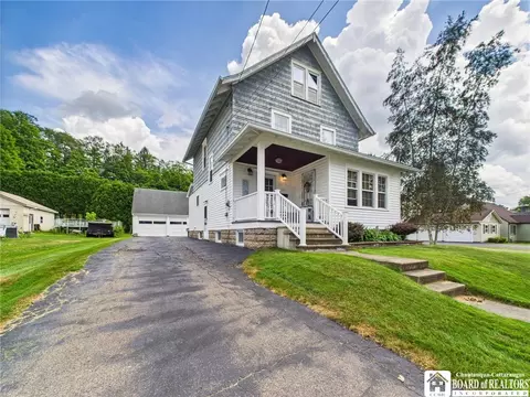 118 N 3rd St, Allegany, NY 14706