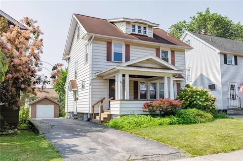 121 Harwick Rd, Irondequoit, NY 14609 photo 3