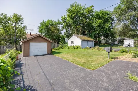 121 Harwick Rd, Irondequoit, NY 14609 photo 31