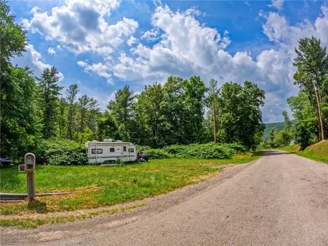 2860 Merriam Rd, Ashland, NY 14894