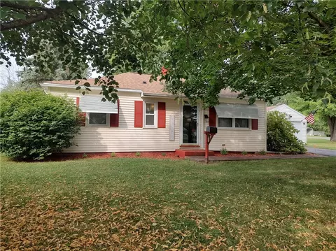 1 Seneca Cir, Seneca Falls, NY 13148